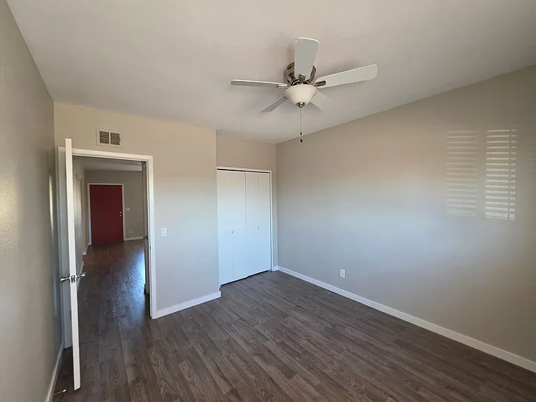 1201 W University Dr — Photo 9