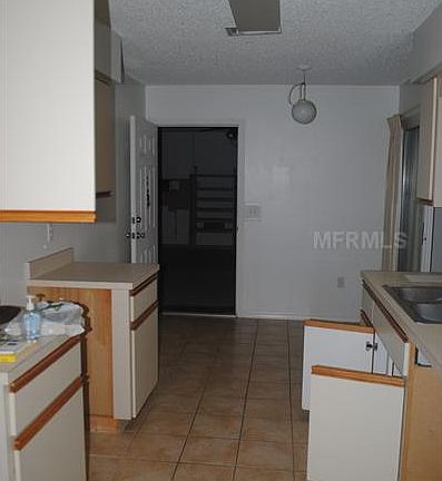 3rd image of 10761 SE 178th St