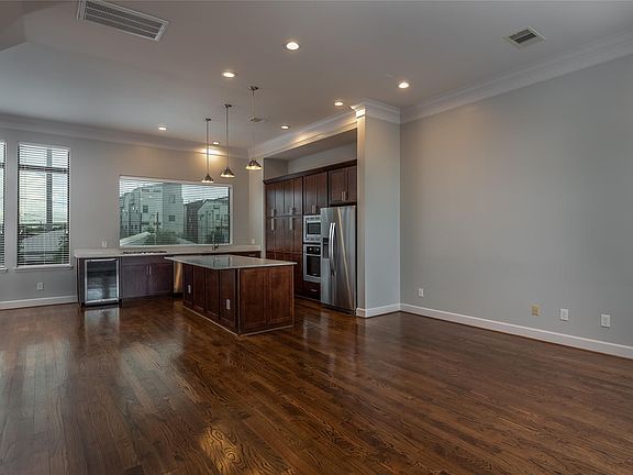 5th image of 1418 Shearn St