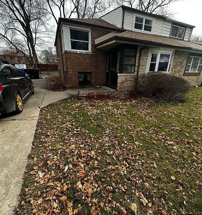 1st image of 9641 S Oglesby Ave