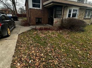 9641 S Oglesby Ave, Chicago, IL 60617