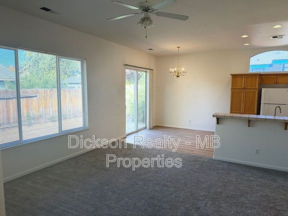 5th image of 155 Sagebrook Dr