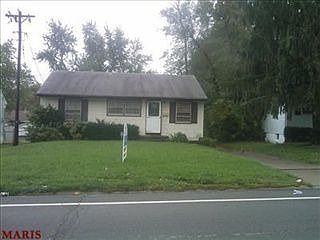 1st image of 456 Shepley Dr