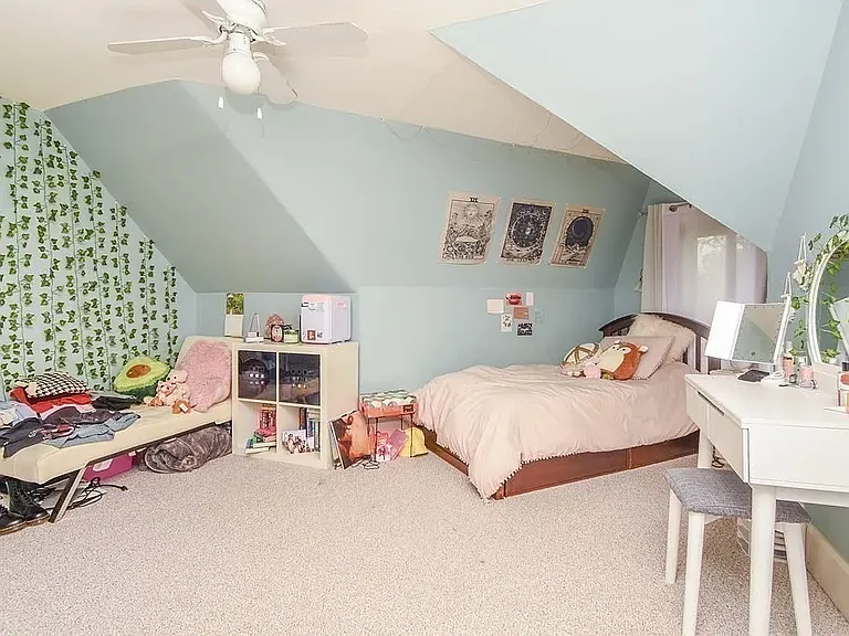 192 Auburndale Ave #2 — Photo 4