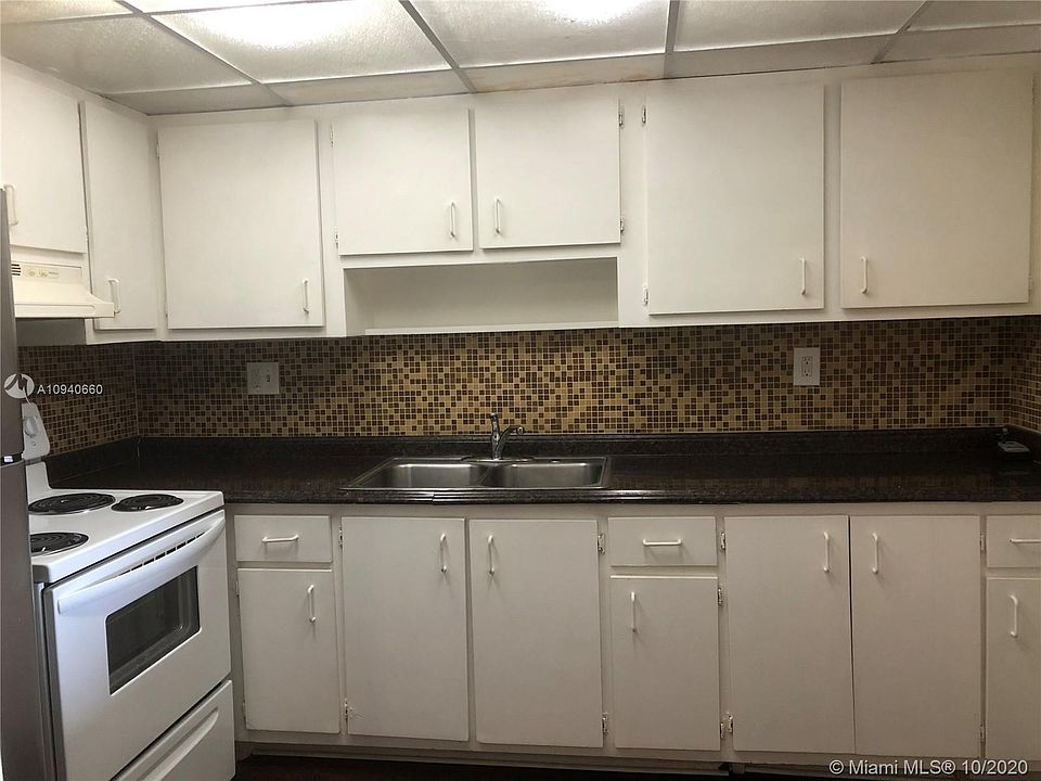 1st image of 6190 W 19th Ave APT 303