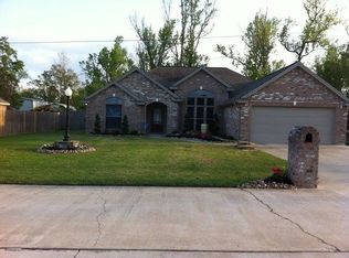 180 Lasalle St, Bridge City, TX 77611