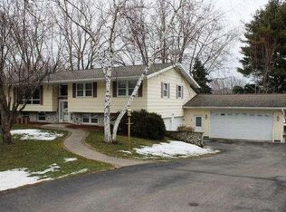 W4736 Sprig St, La Crosse, WI 54601