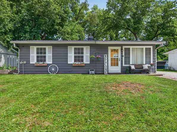 5910 Seneca Trl, Kokomo, IN 46902