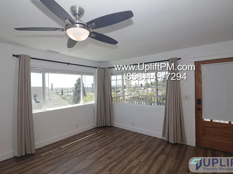 1225 Capistrano Ave #A — Photo 11