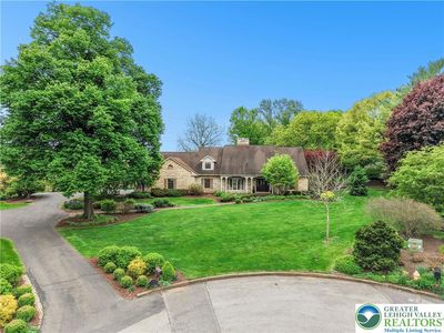 2708 Bridle Path Pl, Bethlehem, PA, 18017