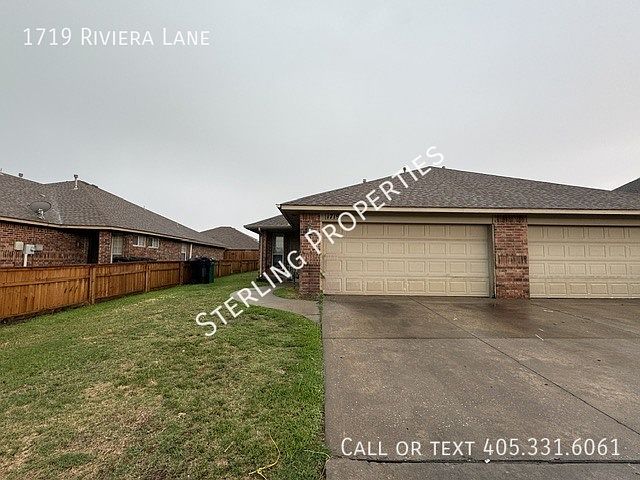 1st image of 1719 Riviera Ln
