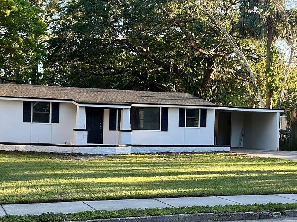 1st image of 817 Rosalia Dr