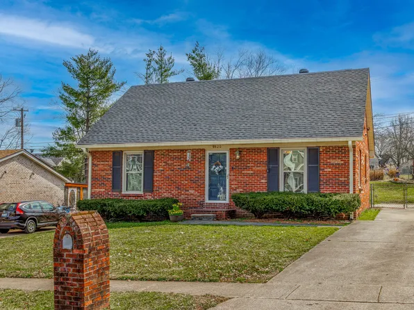 3820 Hidden Springs Dr, Lexington, KY 40514