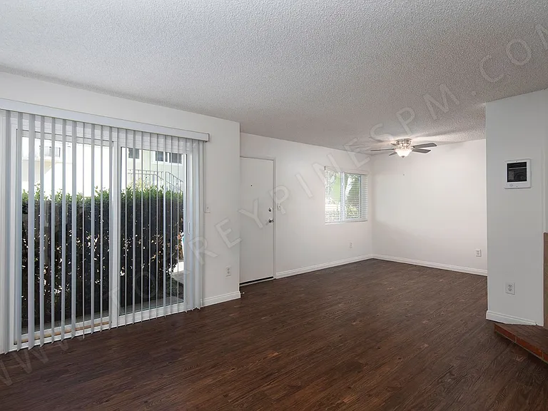 1656 Reed Ave #2 — Photo 5