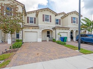 5515 NW 27th St, Lauderhill, FL 33313