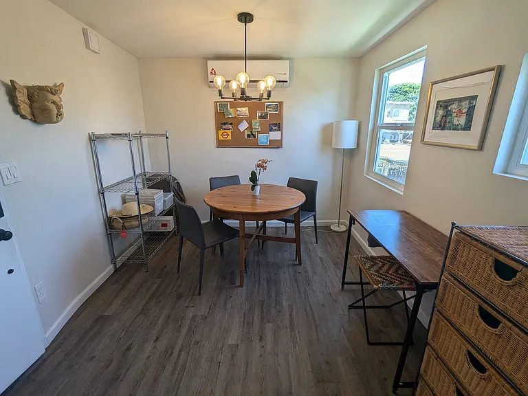 2074 Newton Ave #B — Photo 16