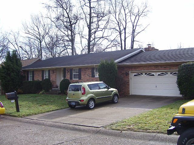 1st image of 3613 Eastbrooke Dr