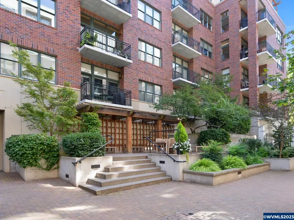 820 NW 12th (#604) Av, Portland, OR 97209