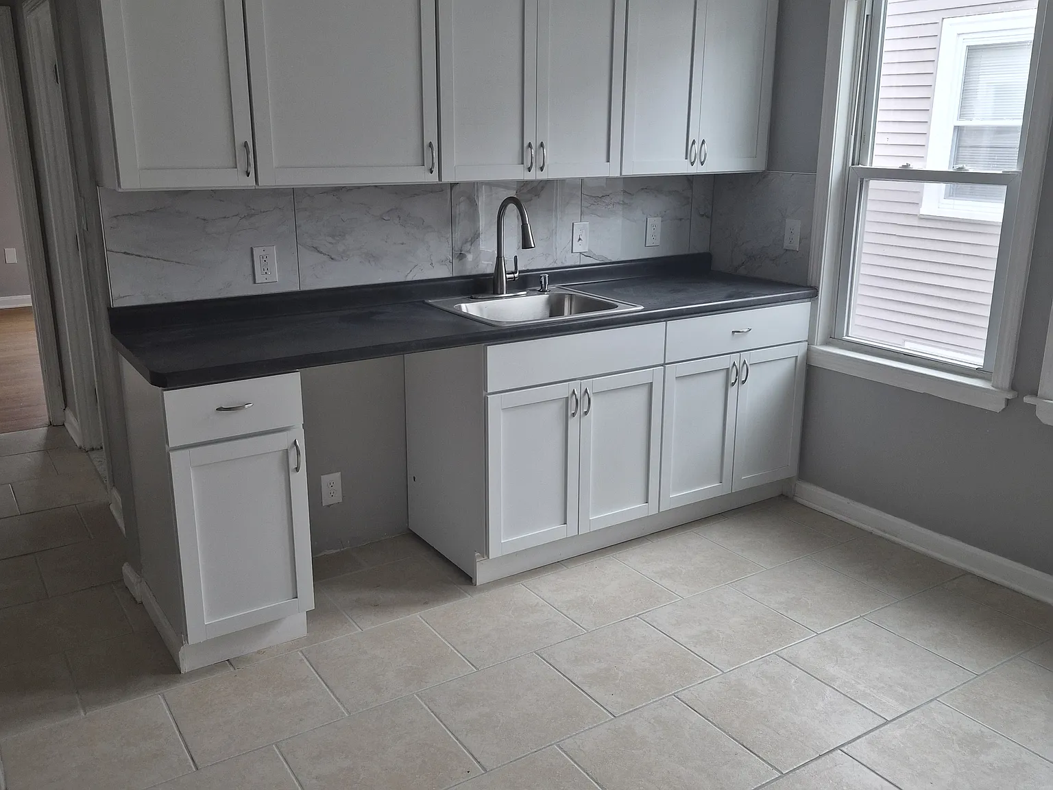 2 bed, $2,650 — Photo 3