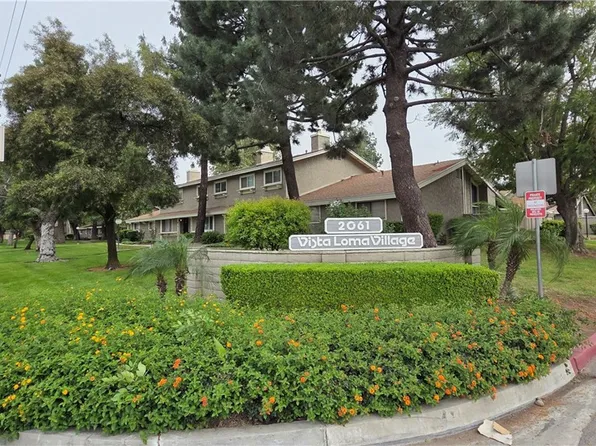 2061 W Redlands Blvd, Redlands, CA 92373