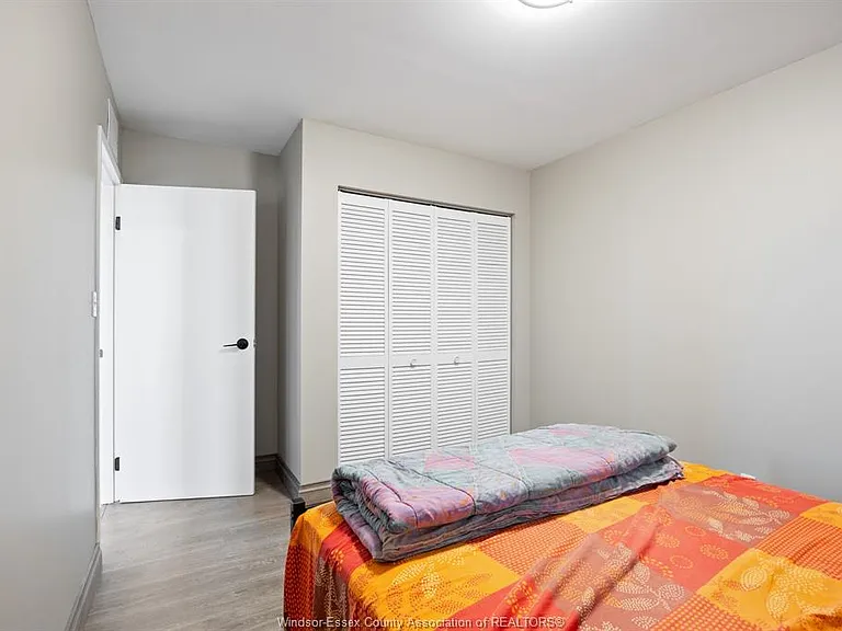540 Ouellette Ave #7E — Photo 16