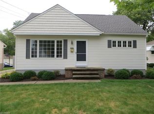 3805 Orchard St, Mogadore, OH 44260