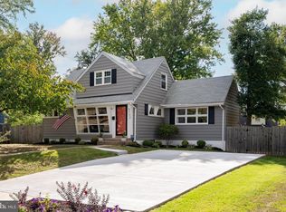 6722 Williams Dr, Alexandria, VA 22307