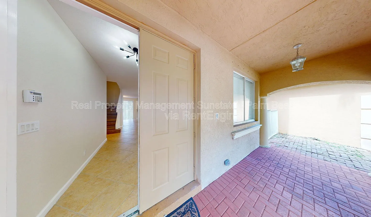 4 bed, 2.5 bath, 3098 sqft, $3,900 — Photo 4