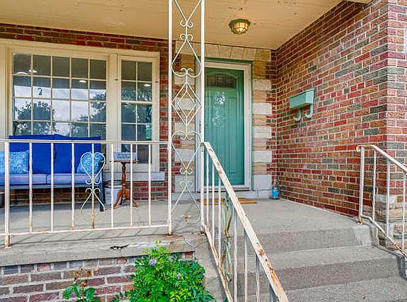 4th image of 9158 S Spaulding Ave