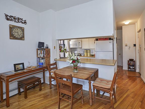 2nd image of 115 Eastern Pkwy APT 3F