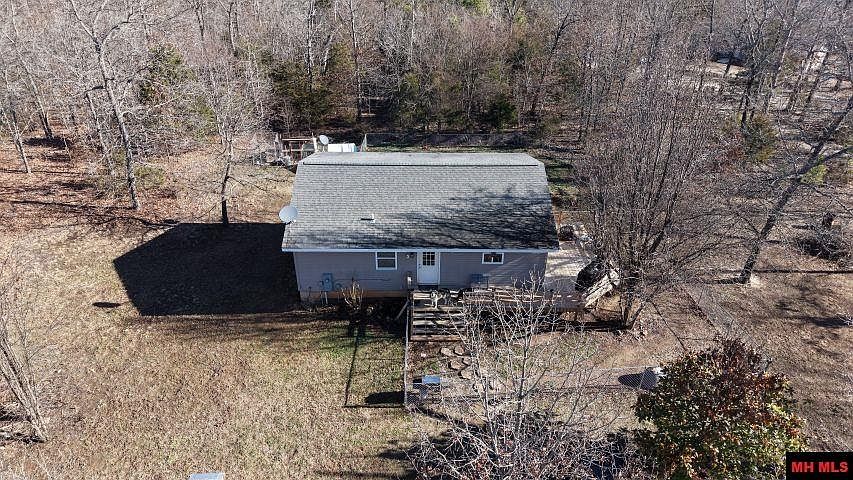 1st image of 165 Green Forrest Trl