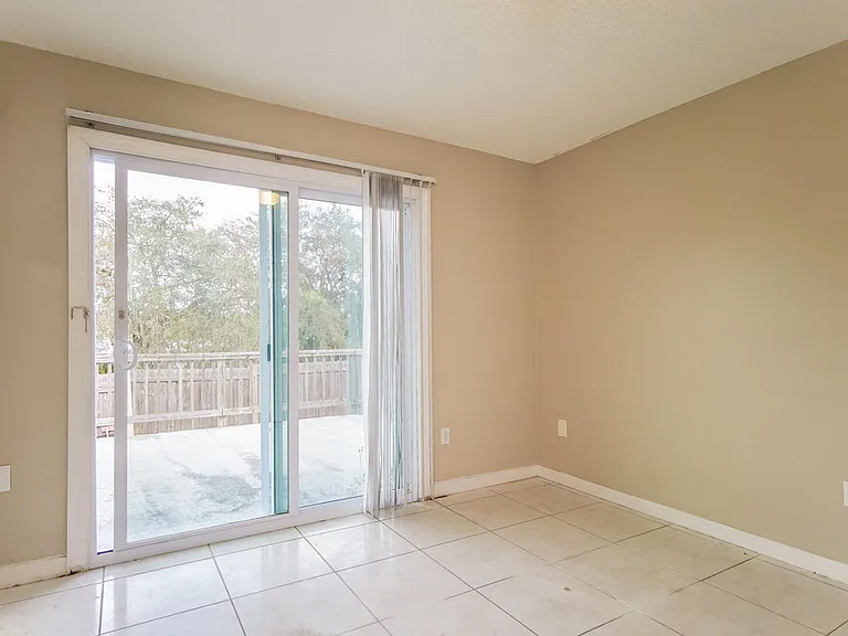 3744 Dartford Dr — Photo 11