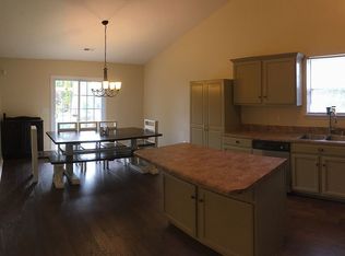 99 Bent Tree St, Easley, SC 29642