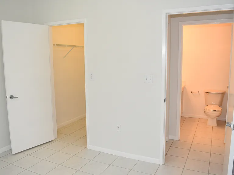 2010 Taylor St #1503 — Photo 7