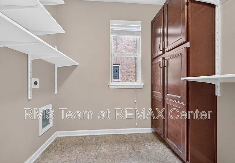 1572 Lenox Overlook Rd — Photo 27