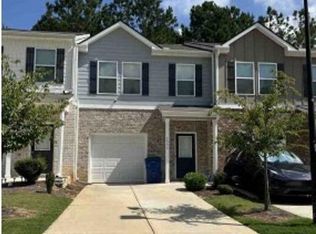 3353 Sable Elm Ct, Atlanta, GA