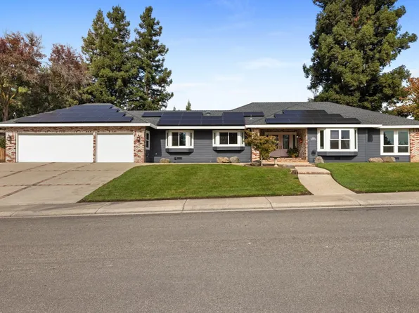 10601 Isabel Hunter Ct, Oakdale, CA 95361