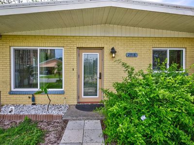 2918 W Saint John St, Tampa, FL, 33607