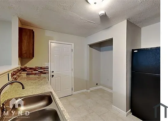 593 Cedar Ave NW #A — Photo 7