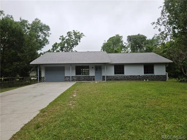 1090 N Lajolla Point, Crystal River, FL 34429