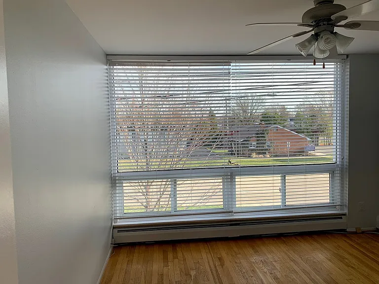 125 E Forteen Mile Rd #11 — Photo 8