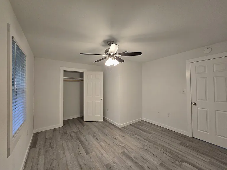 202 Marston Ave — Photo 14