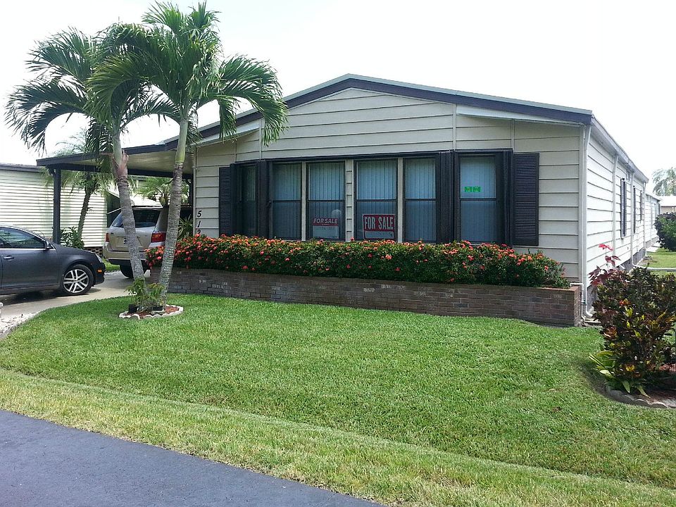 512 Nettlewood Lane Naples, FL