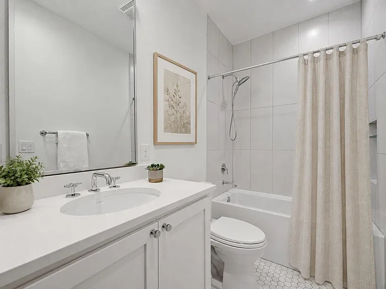 2528 Watkins Way — Photo 13
