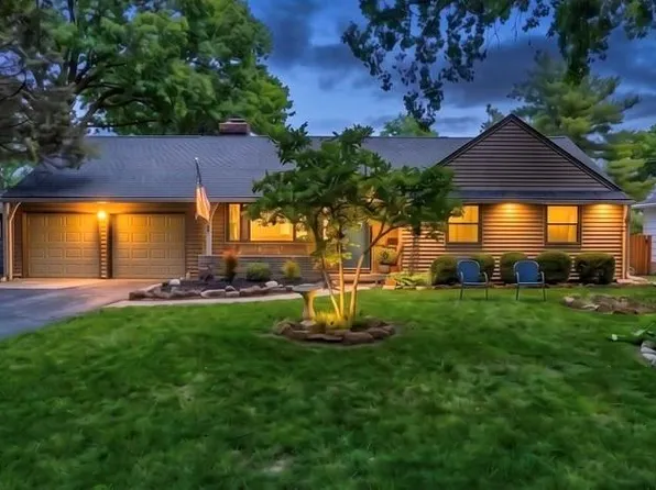 6325 Maple Dr, Mission, KS 66202