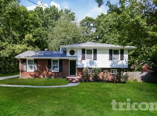 4200 Gladstone Ln, Charlotte, NC 28205