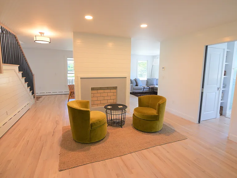 197 Coggeshall Ave — Photo 18