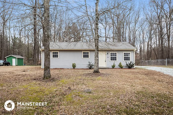 1st image of 806 Felicia St