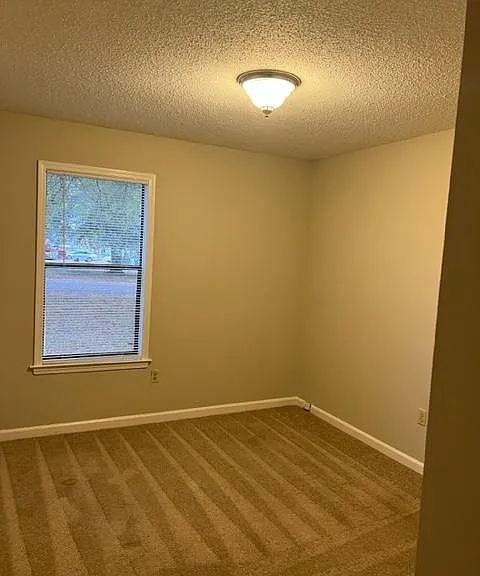 678 Twinwood Cv — Photo 4