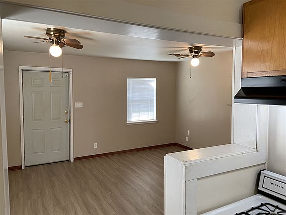 5th image of 208 Saint Michel Ave